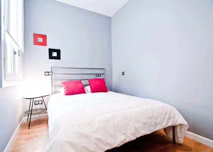 Cozy apartment in central Madrid